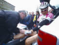 Erik Zabel mit Glück im Unglück. Bei Gent-Wevelgem 2000 wurde er von einem Pferd überrant, kam aber ohne größere Verletzungen davon.