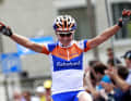 L'année suivante, elle remporte sa première victoire aux championnats néerlandais. Elle bat entre autres sa coéquipière Marianne Vos, qui est certes plus jeune, mais qui a quand même beaucoup plus d'ancienneté.