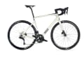Le Rose Reveal est un vélo de course sans prétention pour toutes les situations.