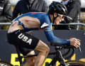 Il était donc également considéré comme l'un des favoris pour les championnats du monde de cross 2023. Mais une grave chute lui a coûté toutes ses chances. Il a tout de même terminé la course avec un maillot déchiré. | DPA Picture Alliance
