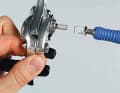 4. bolts with adhesive should not be greased - such as the bolts on the brake bodies. Here it is advisable (for metal frames) to grease only the outside of the sleeve nut. Bearing shells of compact bottom brackets should be greased on the inside and outside despite the screw adhesive, otherwise they may crack and corrode.