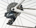Le vélo de test est équipé d'un SRAM Force eTap AXS