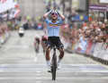 Kopecky sicherte sich 2023 den WM-Titel im Straßenrennen in Glasgow und holte zudem auf der Bahn zweimal Gold.