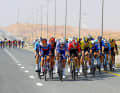 In the peloton, there are wind shifts, which means that the breakaway riders are initially caught again ...