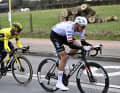 At Omloop het Nieuwsblad, Politt and Jan Tratnik set themselves apart in the final - the duo fights for victory ...
