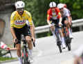 Adam Yates a attaqué comme il l'avait fait lors des dernières arrivées en montagne.