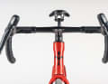 The Filante SL comes with 50 millimetre high aero rims and a carbon handlebar unit, which also characterises the significantly more expensive version.