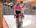 Marlen Reusser (Movistar) a perdu son maillot rose lors de l'étape.