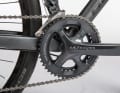 Only the narrowly stepped cross cranks and the wide-spaced mountain cassette don't quite fit together: Overlapping gears and large gear jumps reduce the fun of riding the Bulls Grinder 3.