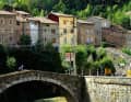 Village with history: The stone bridge in La Pobla de Lillet (Tour 3) dates back to the 14th century.
