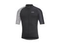 Le maillot Gorewear C5 Optiline Jersey en noir et blanc
