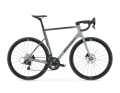 Dans le configurateur en ligne, on a en outre le choix entre une paire de roues en aluminium ou en carbone de Microtech.