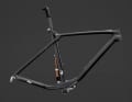 Specialized started developing the rear suspension four years ago. The first prototype even included a pivoting bottom bracket.  
