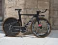Le vélo de contre-la-montre de Lisa Klein : un Canyon Speedmax qui pèse environ 8 kilos.