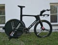 Chez les hommes, Max Walscheid a pris le départ avec une De Rosa TT-03.