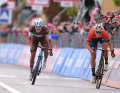 Giro d'Italia 2018: Nico Denz (left) is narrowly beaten by Matej Mohoric in the sprint on stage 10