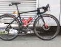 Le Colnago Prototipo a été utilisé par la plupart des coureurs de l'équipe UAE au départ du Tour à Copenhague, y compris le Polonais Rafal Majka. Seuls deux coureurs ont pris le départ avec le V3Rs précédent.