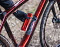 In addition to the integrated compartment in the down tube, the Checkpoint offers plenty of attachment points for bags, bottles or mudguards