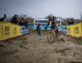 Wout van Aert lors de sa première course de cross en 2022/23 à la Coupe du monde UCI à Anvers. 