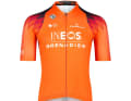 Es gibt auch ein Trainingstrikot, das überwiegend orange ist