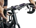 Wahoo Kickr Steer : nouvelle fonction de guidage dans le monde virtuel du vélo Wahoo RGT