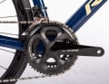 The 105 groupset from Shimano also puts pressure on the scales