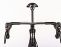 The Aerfast lives up to its name: it offers extremely good aerodynamics, ...