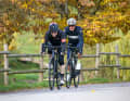 It rolls: It's relatively easy on flat terrain, but the higher wheel weight makes the ride over 25 km/h a little sluggish.