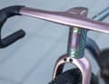 "The Cockpit": 60 Konfigurationen, ab 299 Gramm leicht, 899 Euro teuer. Auf Wunsch lässt sich das Bauteil individuell lackieren und optisch an das Fahrrad anpassen.