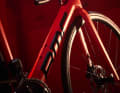 The Swiss company states a frame weight of 997 grams, the fork should weigh 388 grams.