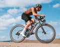 La prochaine nouveauté pour le tout-terrain : Après le SuperX, Cannondale présente le Topstone, un vélo de gravel adapté à l'aventure.