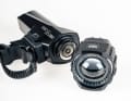 Cateye: Thanks to a bayonet fitting, the reflector can be rotated through 180 degrees; it can be fitted on top of or underneath the handlebars.