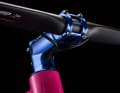 Le nouveau système HCR de Cane Creek doit permettre d'avoir un cockpit bien rangé.