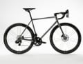 Colnago fête son 70ème anniversaire et présente le Steelnovo exclusif pour célébrer cet anniversaire.