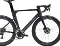 Das Top-Modell Cannondale SystemSix HI-MOD Dura-Ace Di2 wiegt 7,6 Kilogramm und soll 10.499 Euro kosten.