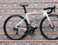 Das Specialized S-Works Tarmac SL7 von Remco Evenepoel in Sonderlackierung für den Weltmeister
