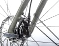 Beautiful, but narrow: the matching painted mudguards on the Cannondale are elegantly attached, ...