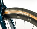 Les pneus larges et peu profilés sont la marque de fabrique des vélos allroad.