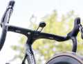 Cockpit entièrement intégré avec réglage de la hauteur et de la largeur de Canyon