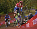 Une expérience confirmée : Lucinda Brand a trois titres de championne du monde sur route et en cross.