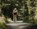 Mi-gravelbike, mi-marathon : le Merida Scultura Endurance GR 8000 oscille entre ces deux mondes.