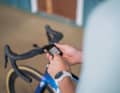 Sélection de l'itinéraire pour le tour. La sensibilité de l'écran n'est cependant pas aussi élevée que celle de son grand frère, l'Edge 1040.