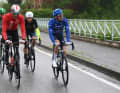 Four riders initially break away from the peloton: Thibaut Pinot (Groupama-FDJ), Thomas Champion (Cofidis), Samuele Zoccarato (Green Project -Bardiani CSF - Faizane) and Stefano Gandin (Team Corratec - Selle Italia)