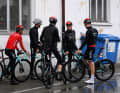 Einmal mehr Dauerregen und widrige Bedingungen beim Giro d'Italia: Das Teilstück wurde drastisch verkürzt.