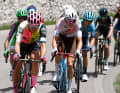 15 riders form the breakaway group of the day