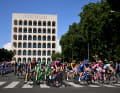 Start der 21. Etappe im römischen Stadtviertel EUR.