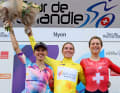 Demi Vollering hat die Tour de Romandie Femininvor Katarzyna Niewiadoma und Marlen Reusser gewonnen.