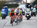Nach einer Tempoverschärfung der Belgierin waren kurz vor dem Ziel vier Fahrerinnen vorne: Elisa Longo Borghini, Shirin van Anrooij, Marianne Vos und Kopecky selbst