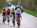 Puis quatre coureurs autour d'Alan Jousseaume y sont parvenus. Les échappés ont été repris très tôt avant l'arrivée.