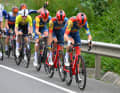 Mais le peloton a travaillé dur et il n'y a pas eu de groupe de tête du jour pendant longtemps.